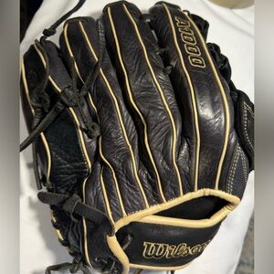 Wilson A1000 12 1/2’ Leather Baseball Glove